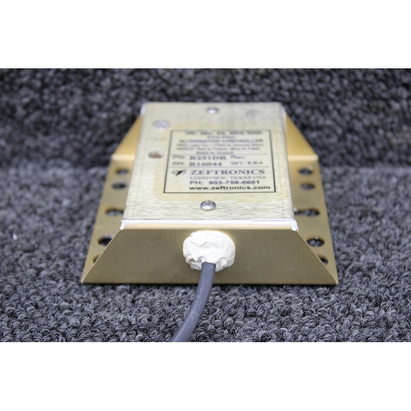 R251DR Zeftronics Alternator Controller (Volts: 28, Amps: 5) (Core)