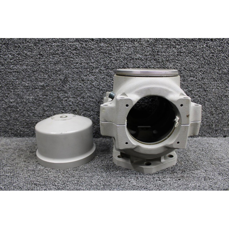 Hartzell Two Blade Propeller Hub with Cap (No Logs)