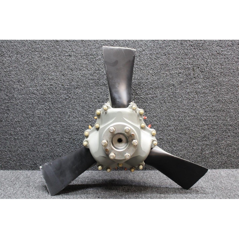 PHC-L3YF-1RF Hartzell Three Blade Propeller Assembly (No Logs, Prop Struck)