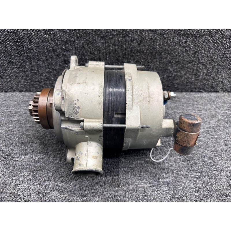 ALX-9524R (Alt: ALX-9524) Continental IO-520-BA3 Hartzell Alternator (12V, 70A)
