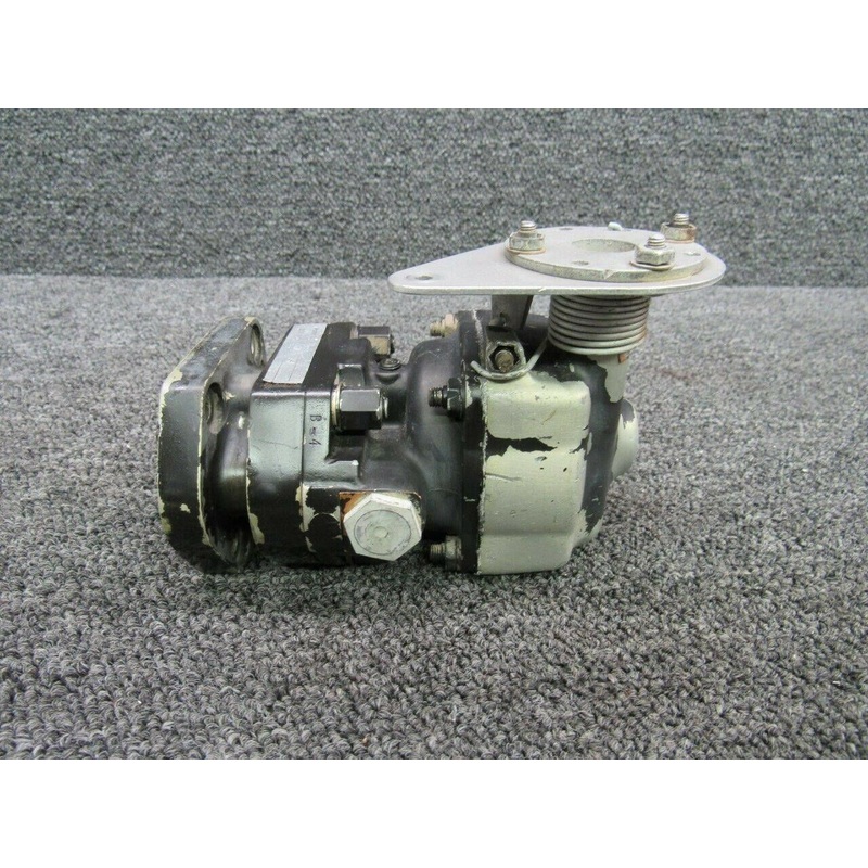 B-4 (Alt: 16564-000) Lycoming O-540-A1D5 Hartzell Propeller Governor