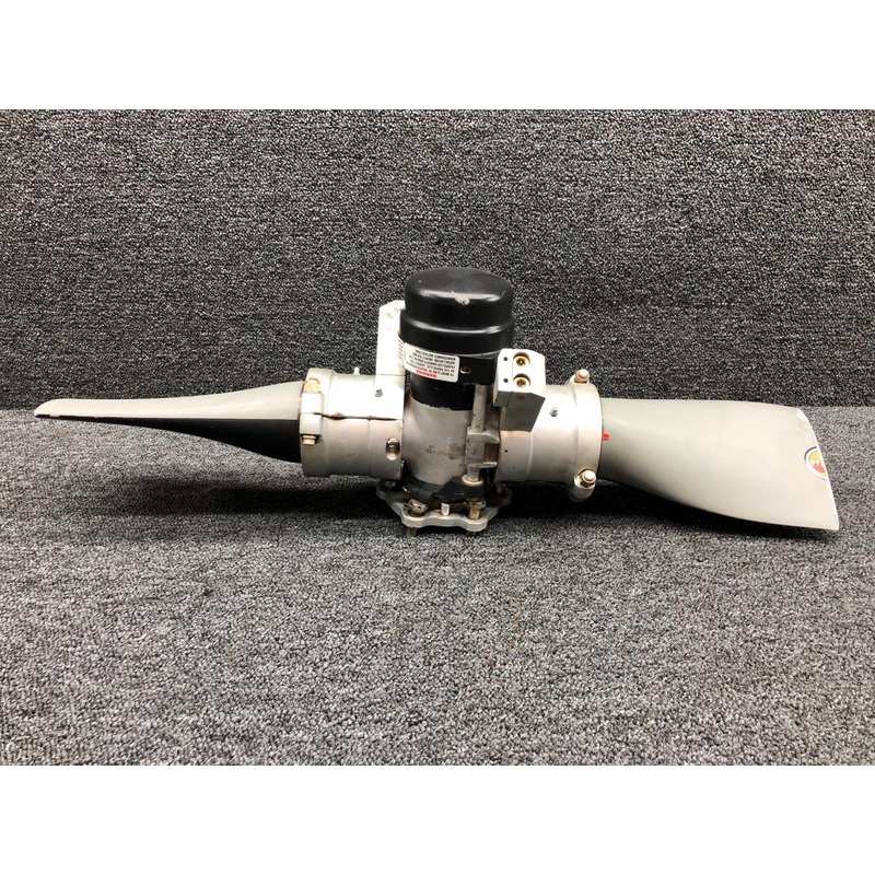 HC-A2VK-1 Hartzell Two Blade Propeller Hub Assembly W/ Logs (Prop Struck)