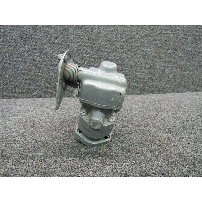 16564-002 Lycoming O-540-A1B5 Hartzell Propeller Governor (Prop Struck)