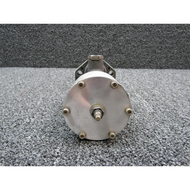 21285-001 Continental TSIO-550-K1B Hartzell Prop Governor (Prop Struck)