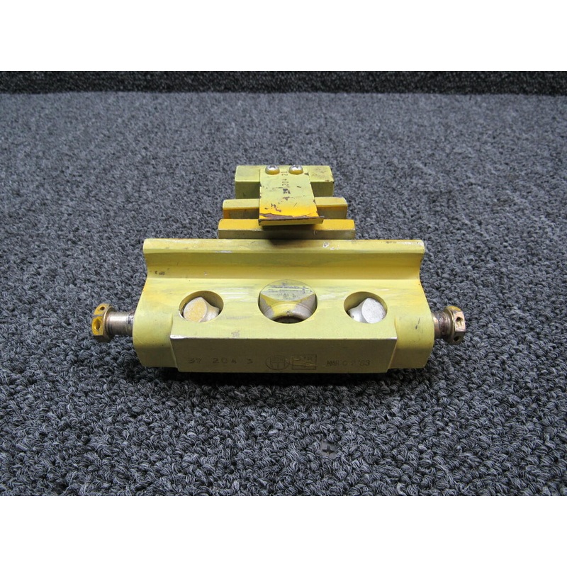 37200R-5 (USE: 37-204-5) Schweizer I-26 Block and Bracket