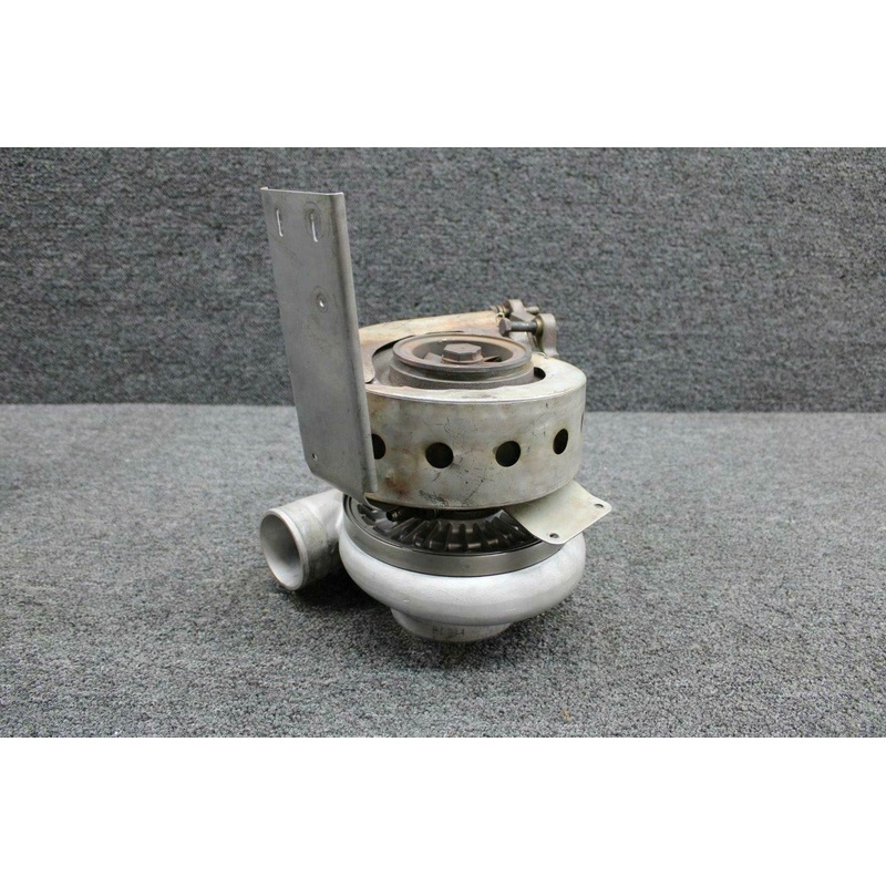 635630 (Alt: 407810-9001) Continental TSIO-520-N Hartzell Turbocharger W/ Shield