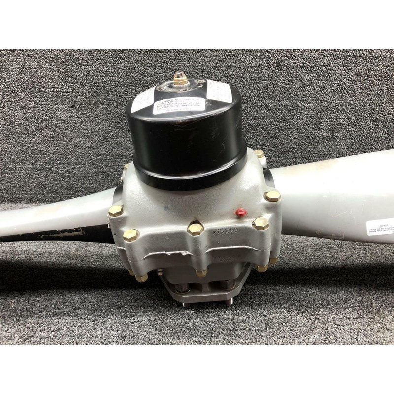 HC-C2YR-1B Hartzell 2 Blade Propeller Assy W/ Logbook (PROP STRUCK) (CORE)