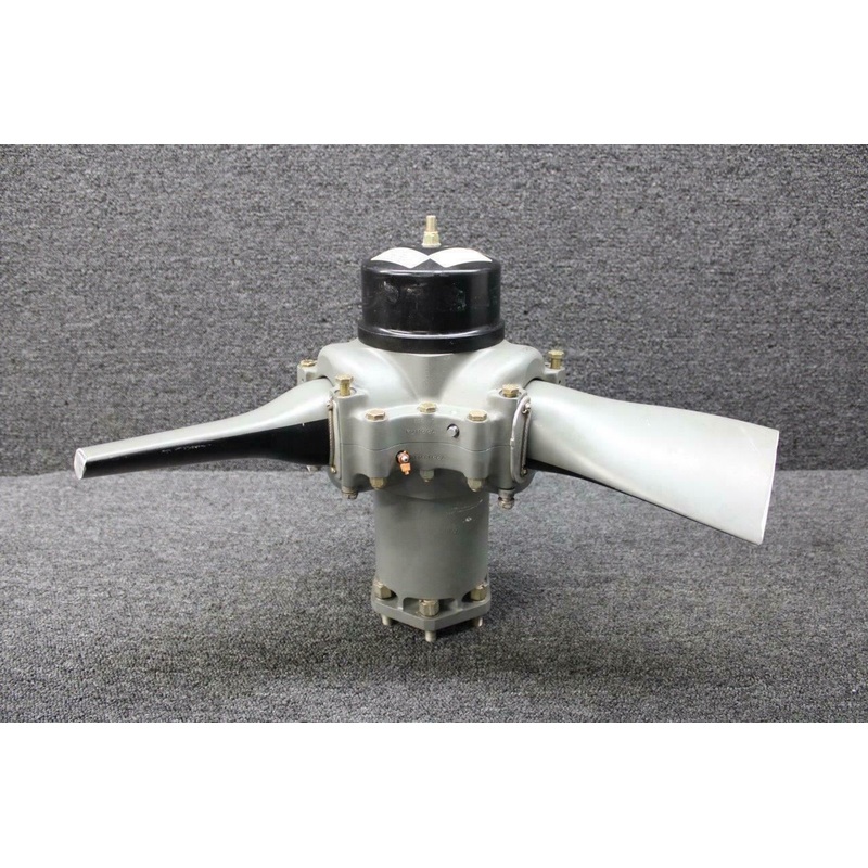 HC-E3YR-1RF Hartzell 3 Blade Propeller Hub Assy W/ Owners Manual